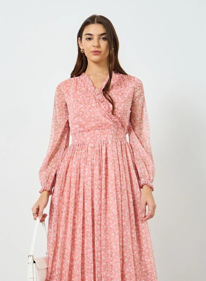 ستايلي فستان طويل شيفون بحافة واسعة وطبعة أزهار للنساء